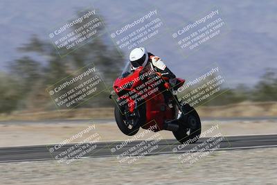 media/Dec-01-2025-Moto Forza (Mon) [[2daa91e15f]]/1-Advanced Group/Session 3 Turn 3 Exit Bump Pans/